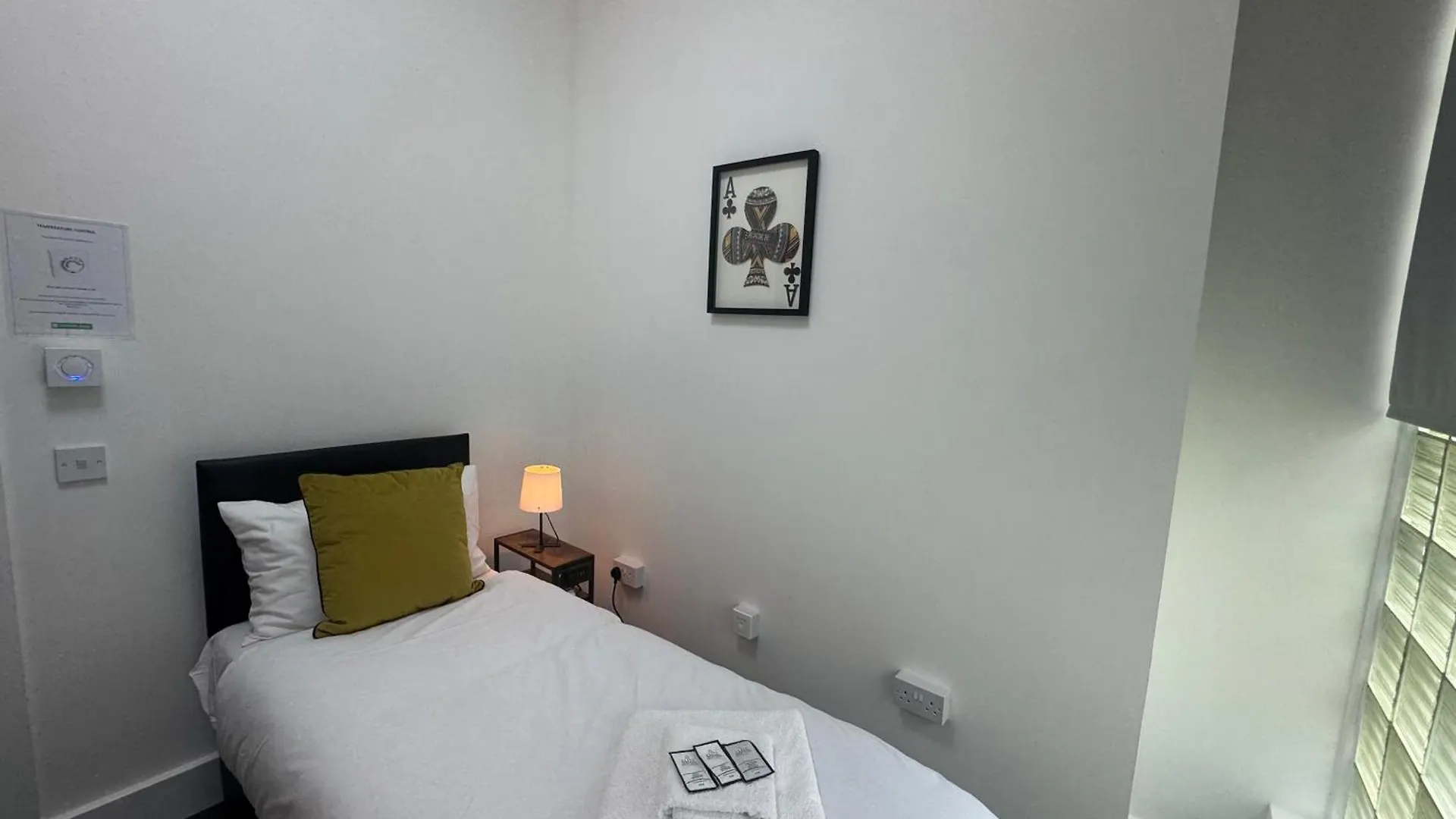 公寓式酒店 Squarezzz - Group Accommodation 爱丁堡 英国